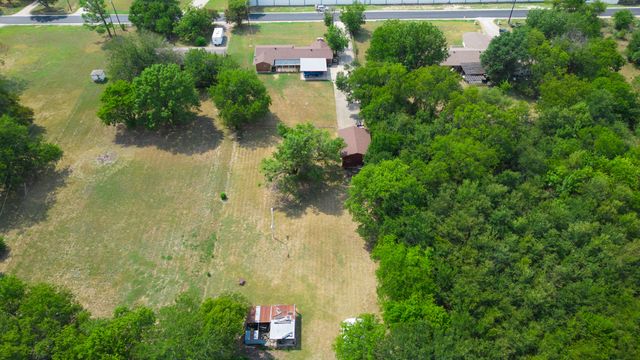 193 Eisenhower Road, Denison, TX 75020