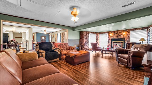 193 Eisenhower Road, Denison, TX 75020