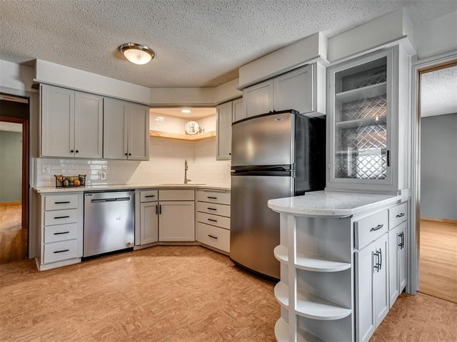 2715 NW 33rd Street, Oklahoma City, OK 73112