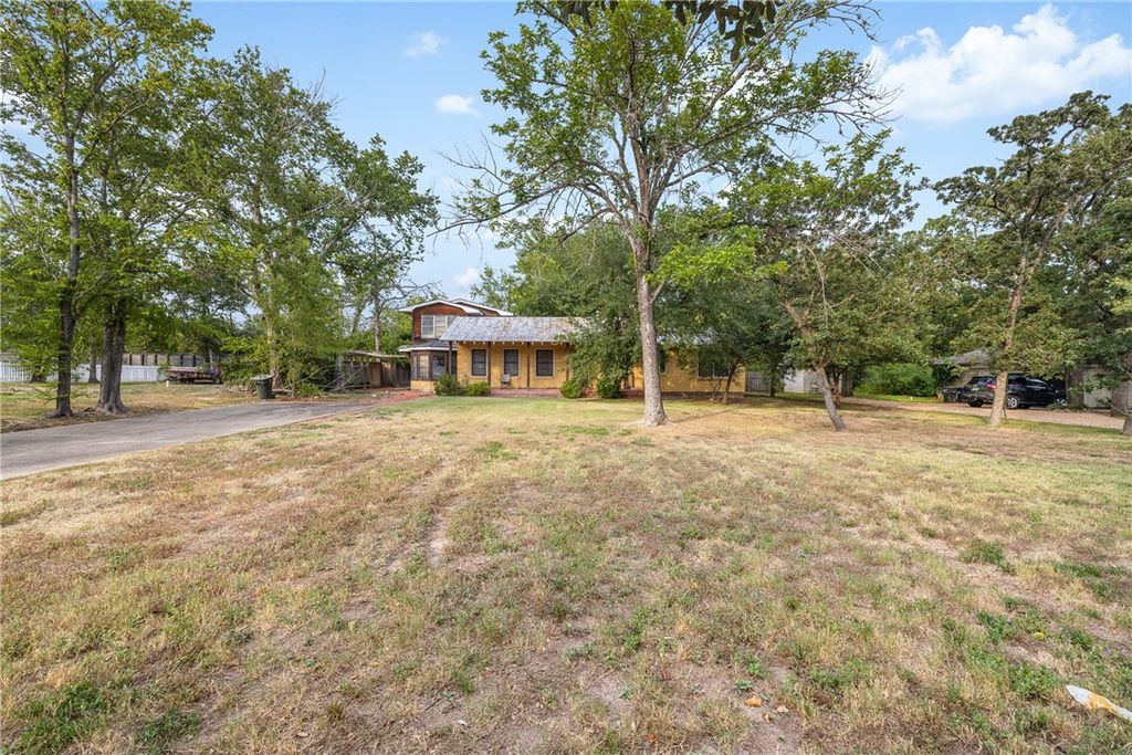 309 Pershing Avenue, College Station, TX 77840 — photo 3