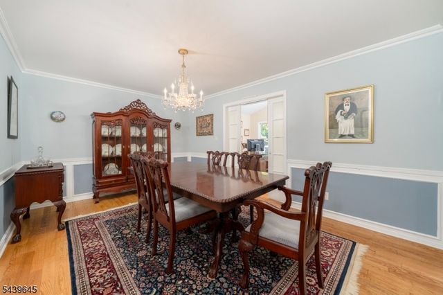 6 Woodbine Cir, New Providence Boro, NJ 07974