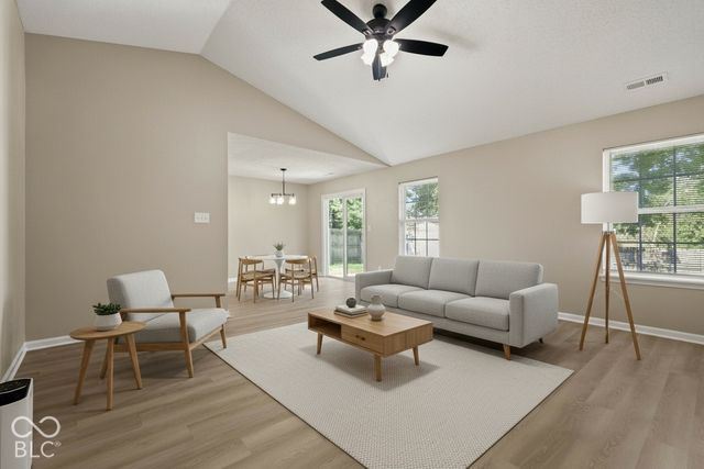 9904 Comb Run Court, Avon, IN 46123