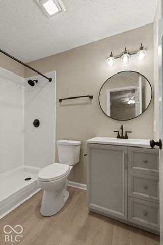9904 Comb Run Court, Avon, IN 46123