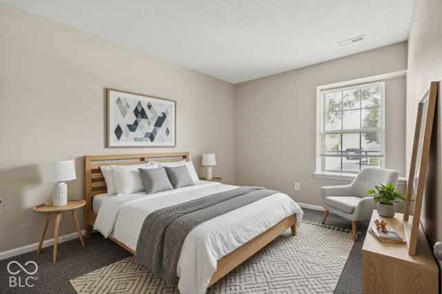9904 Comb Run Court, Avon, IN 46123