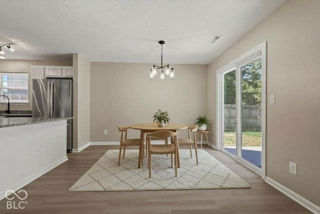 9904 Comb Run Court, Avon, IN 46123