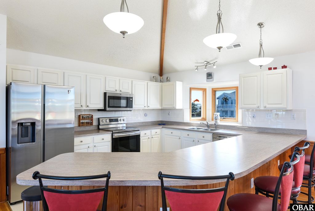 Image 8 of property listing at 811 Corolla Drive Lot 55, Corolla, NC 27927