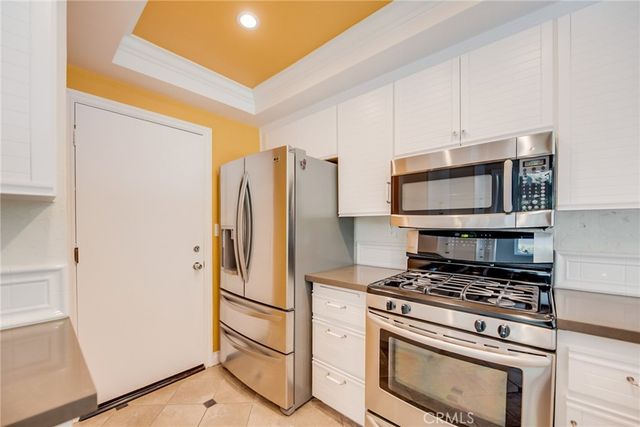 24722 Via Madera, Calabasas, CA 91302