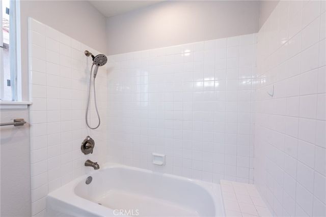 24722 Via Madera, Calabasas, CA 91302