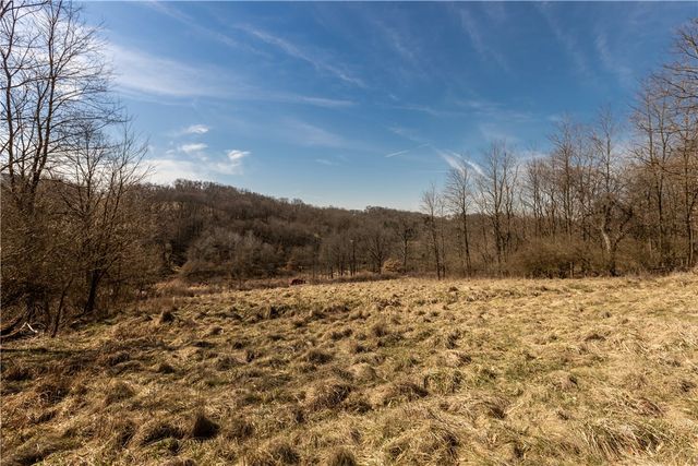 250 Mcfann Rd, Middlesex Twp, PA 16059