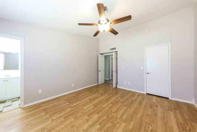 7008 W Canterbury Drive, Peoria, AZ 85345