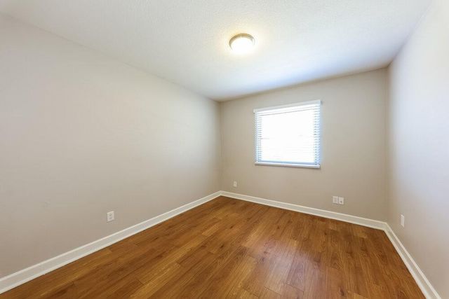 7008 W Canterbury Drive, Peoria, AZ 85345