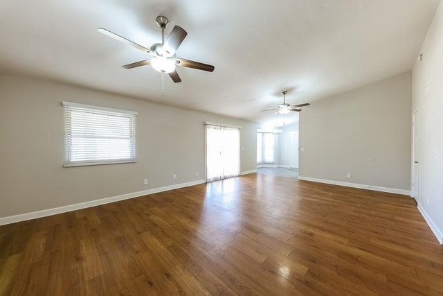 7008 W Canterbury Drive, Peoria, AZ 85345