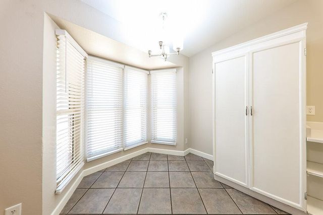 7008 W Canterbury Drive, Peoria, AZ 85345