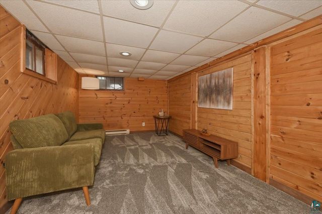 1319 N 7th St, Superior, WI 54880