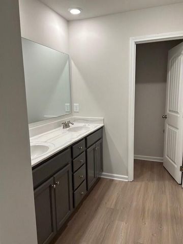 400 WHITETAIL Circle, Canton, GA 30115