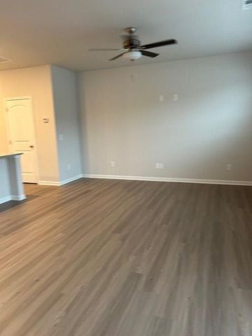 400 WHITETAIL Circle, Canton, GA 30115