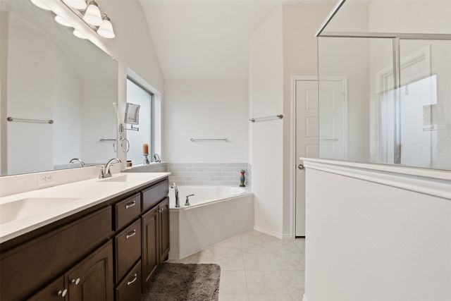 908 Misty Lane, Cleburne, TX 76033
