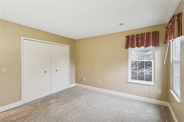 1071 N Jefferson Street B, Medina, OH 44256