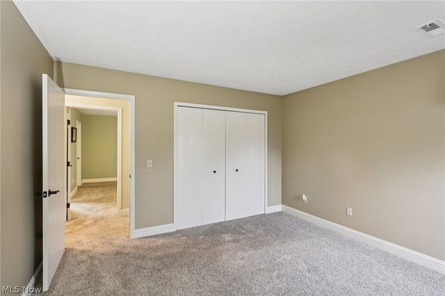 1071 N Jefferson Street B, Medina, OH 44256