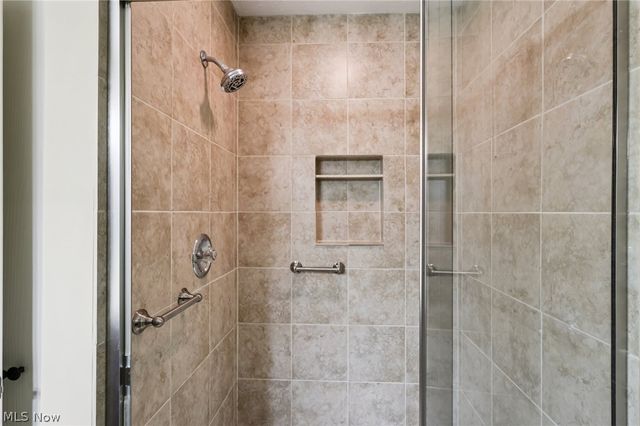 1071 N Jefferson Street B, Medina, OH 44256