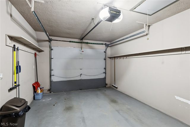 1071 N Jefferson Street B, Medina, OH 44256