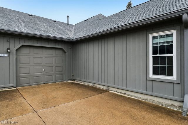 1071 N Jefferson Street B, Medina, OH 44256