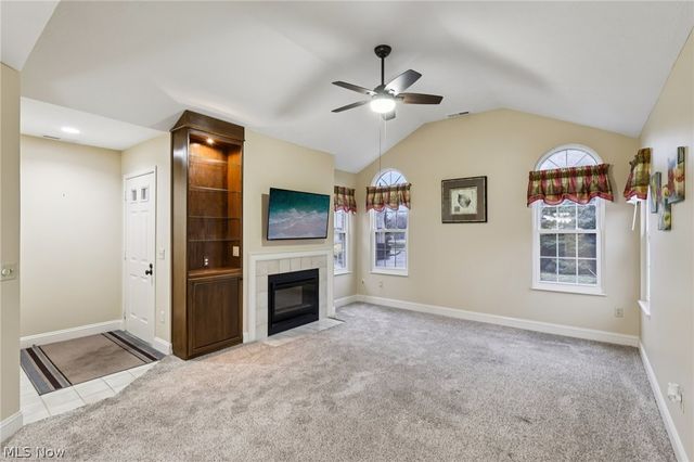 1071 N Jefferson Street B, Medina, OH 44256