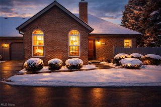 1071 N Jefferson Street B, Medina, OH 44256