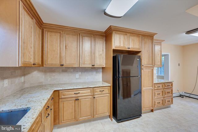 265 MOORE ST, Princeton, NJ 08540