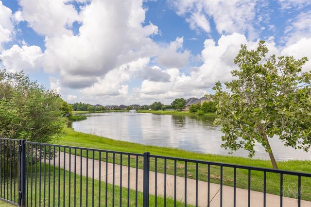 5026 Quiet Falls Lane, Fulshear, TX 77441