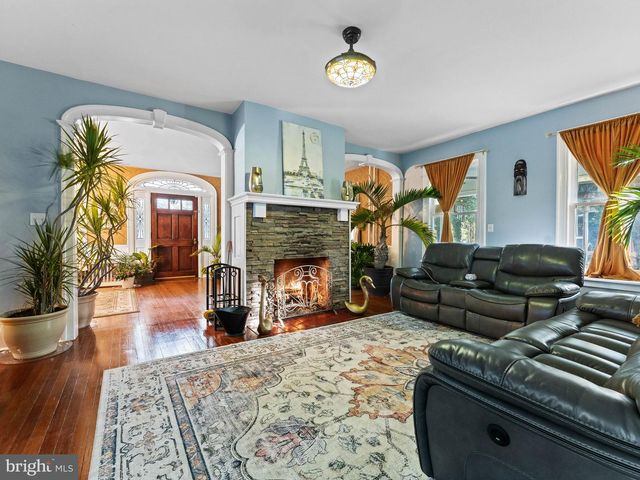 45 N EVERGREEN AVE, Woodbury, NJ 08096