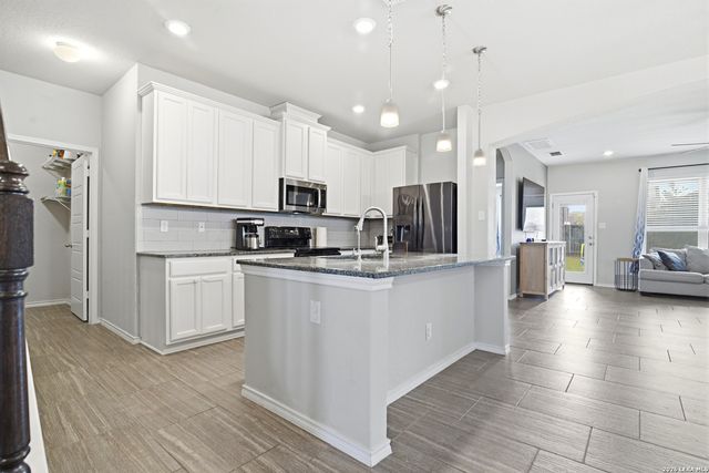 7626 Champion Creek, San Antonio, TX 78252