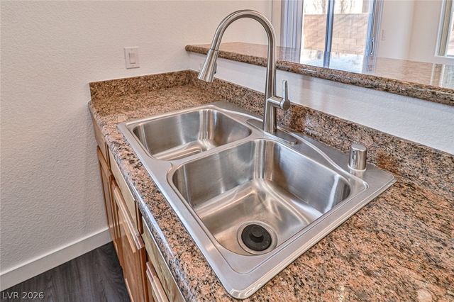 3912 Smokey Fog Avenue 102, North Las Vegas, NV 89081