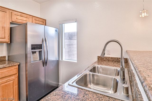 3912 Smokey Fog Avenue 102, North Las Vegas, NV 89081