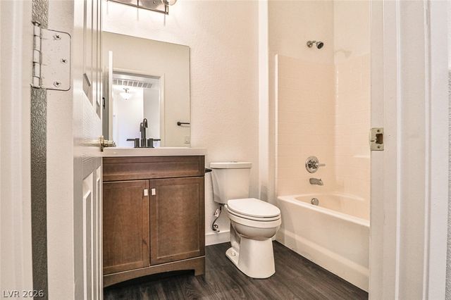 3912 Smokey Fog Avenue 102, North Las Vegas, NV 89081