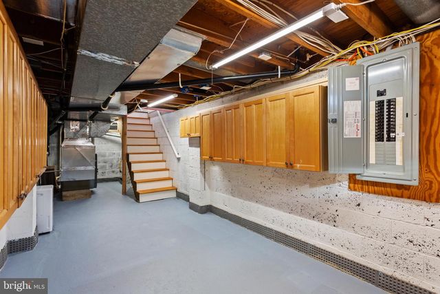 6 E ALBERTSON AVE, Haddon Township, NJ 08108