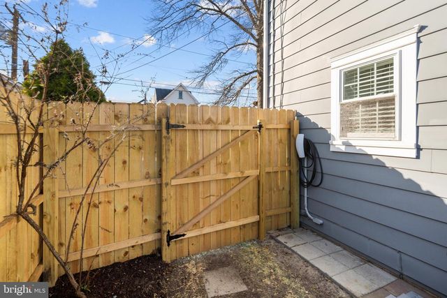 6 E ALBERTSON AVE, Haddon Township, NJ 08108