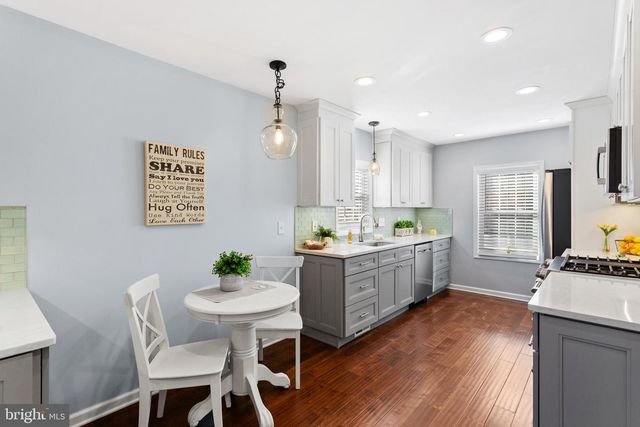 6 E ALBERTSON AVE, Haddon Township, NJ 08108