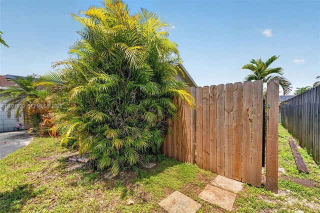 11135 NW 25th Court 1, Sunrise, FL 33322