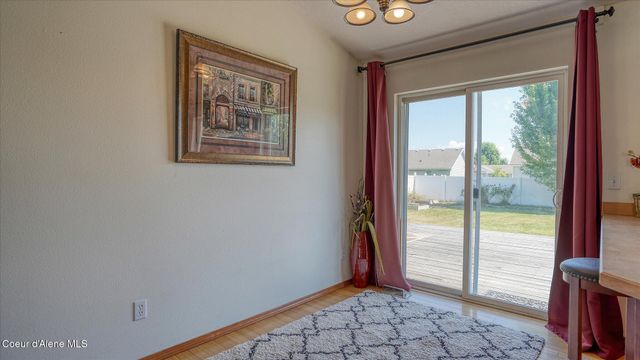 2416 N Mackenzie DR, Post Falls, ID 83854