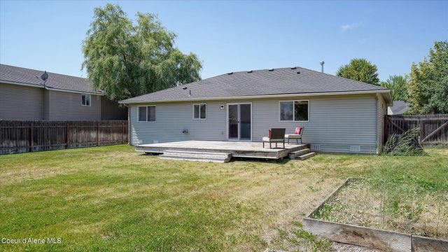 2416 N Mackenzie DR, Post Falls, ID 83854