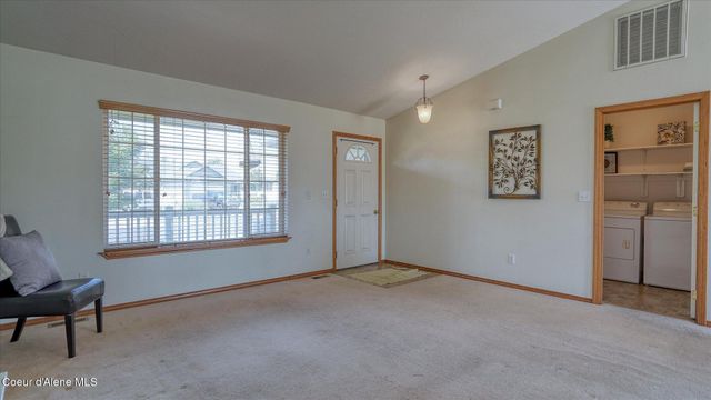 2416 N Mackenzie DR, Post Falls, ID 83854