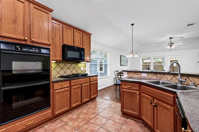 2812 Misty Ridge Lane, Rockwall, TX 75032