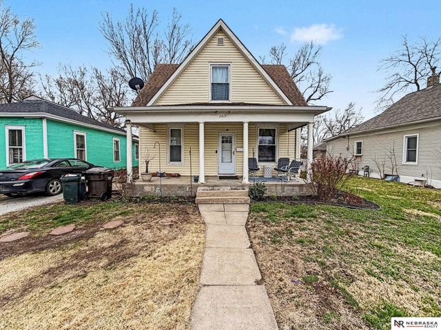 2819 U Street, Lincoln, NE 68503