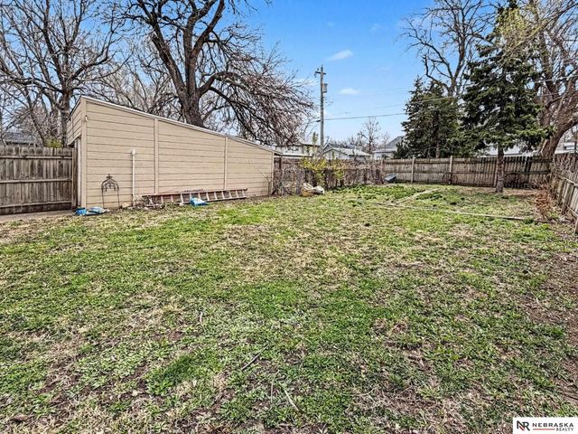 2819 U Street, Lincoln, NE 68503