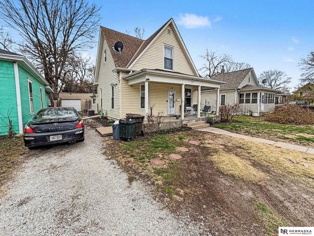 2819 U Street, Lincoln, NE 68503