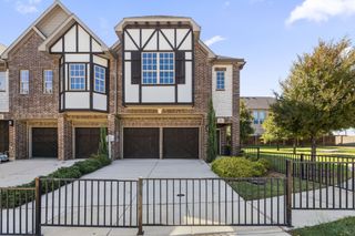 103 Kensington Drive, Lewisville, TX 75067