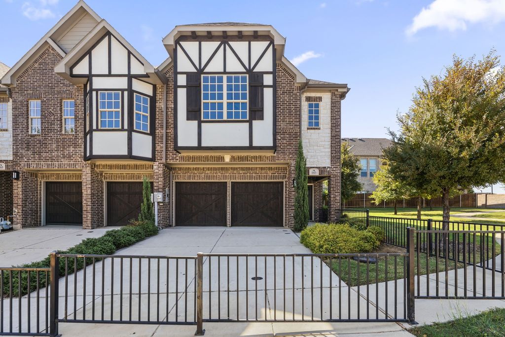 103 Kensington Drive, Lewisville, TX 75067