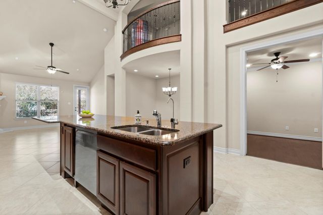 9034 Centennial Drive, Conroe, TX 77384