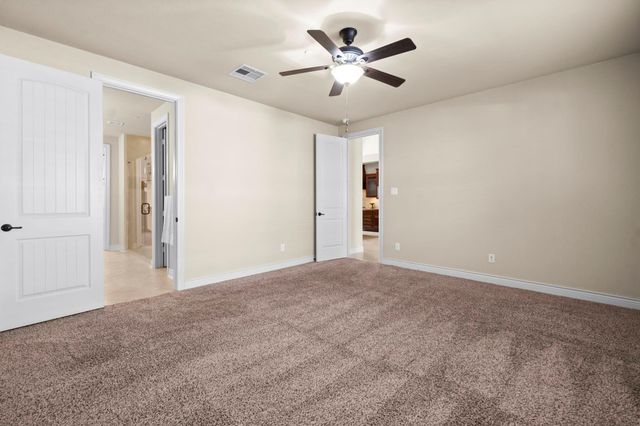 9034 Centennial Drive, Conroe, TX 77384